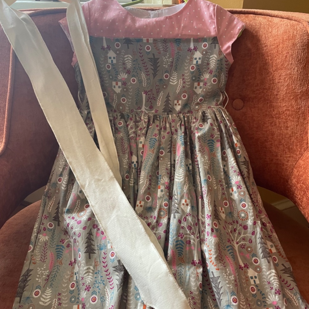 Garnet Hill Magpie Girl’s, Size 6, Woodland Dress with Sash
